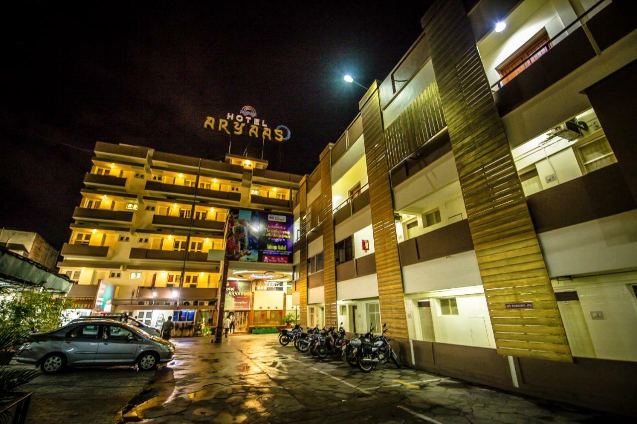 Hotel Aryaas Palayankottai Экстерьер фото